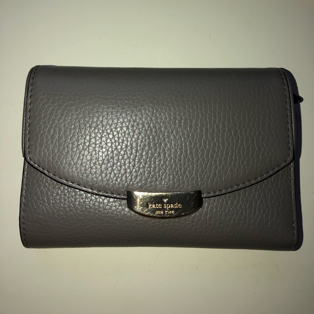 Kate Spade Gray Wallet